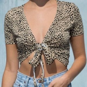 Brandy Melville cheetah leopard print tie front crop top